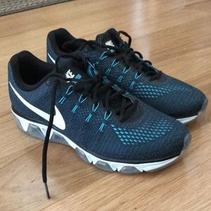 Nice shoes,great condition, only worn ounce inside